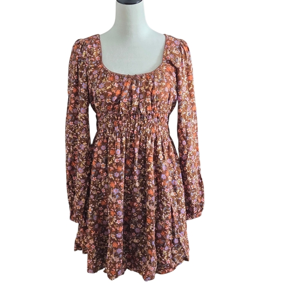 Oak & Trellis Women's XL Cappuccino Floral Long Sleeve Smocked Peasant Dress - Picture 1 of 15